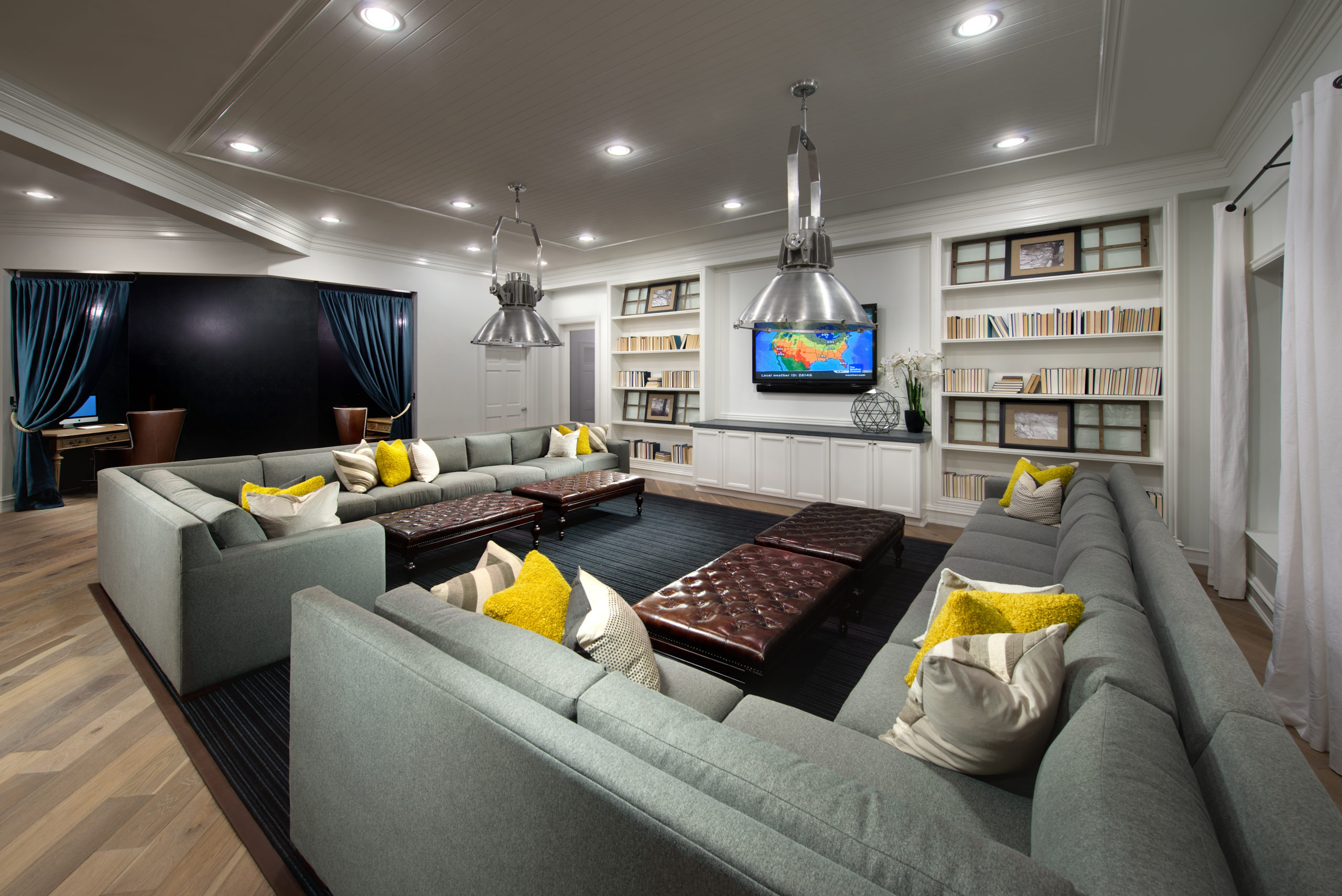 Clubroom at The Point at Herndon